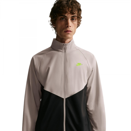 МЪЖКИ ЕКИП NIKE WINDRUNNER