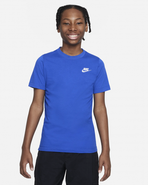 Спортна тениска Nike B NSW TEE EMB FUTURA