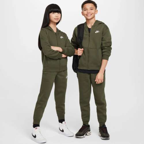 Спортен екип NIKE K NSW CLUB FLC FZ TRACKSUIT Спортен екип NIKE K NSW CLUB FLC FZ TRACKSUIT