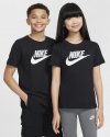 Тениска NIKE K NSW TEE FUTURA HBR Тениска NIKE K NSW TEE FUTURA HBR