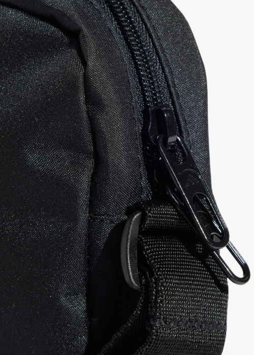 ЧАНТА ADIDAS LINEAR ORGANIZER ЧАНТА ADIDAS LINEAR ORGANIZER