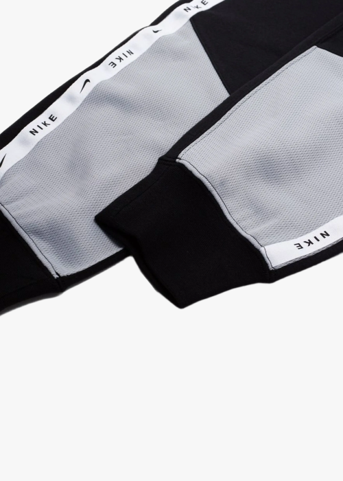МЪЖКИ ЕКИП NIKE STRIKE EXPRESS FLEECE SET МЪЖКИ ЕКИП NIKE STRIKE EXPRESS FLEECE SET