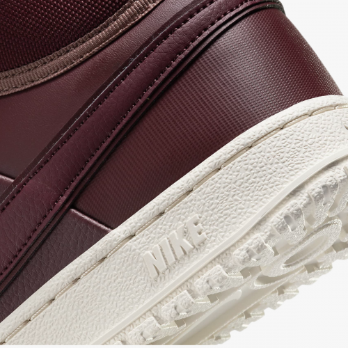 МАРАТОНКИ NIKE COURT VISION MID WNTR МАРАТОНКИ NIKE COURT VISION MID WNTR