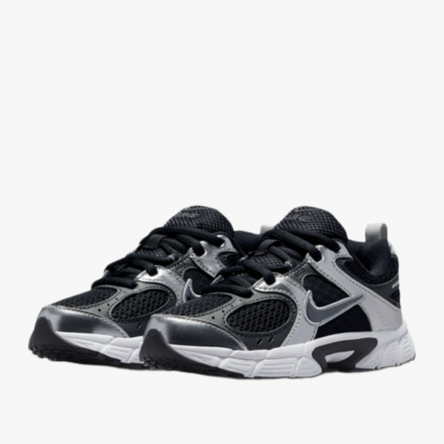 МАРАТОНКИ NIKE V5 RNR МАРАТОНКИ NIKE V5 RNR