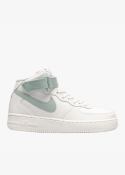 Сникърси NIKE WMNS AIR FORCE 1 07 MID