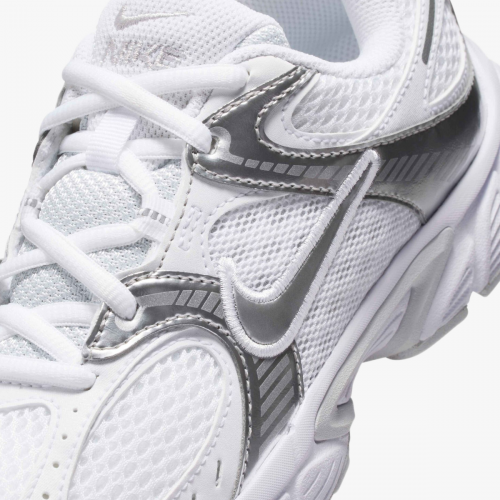 МАРАТОНКИ NIKE V5 RNR МАРАТОНКИ NIKE V5 RNR